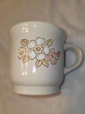 Chantilly Fleur de Bois Stoneware Mug Coffee Tea Cup Drinkware Home Decor Floral